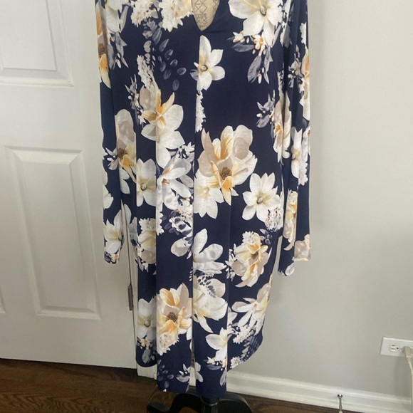 Sew In Love Dresses & Skirts - Sew In Love Cream Sheath Dress with V-Neck and long sleeve